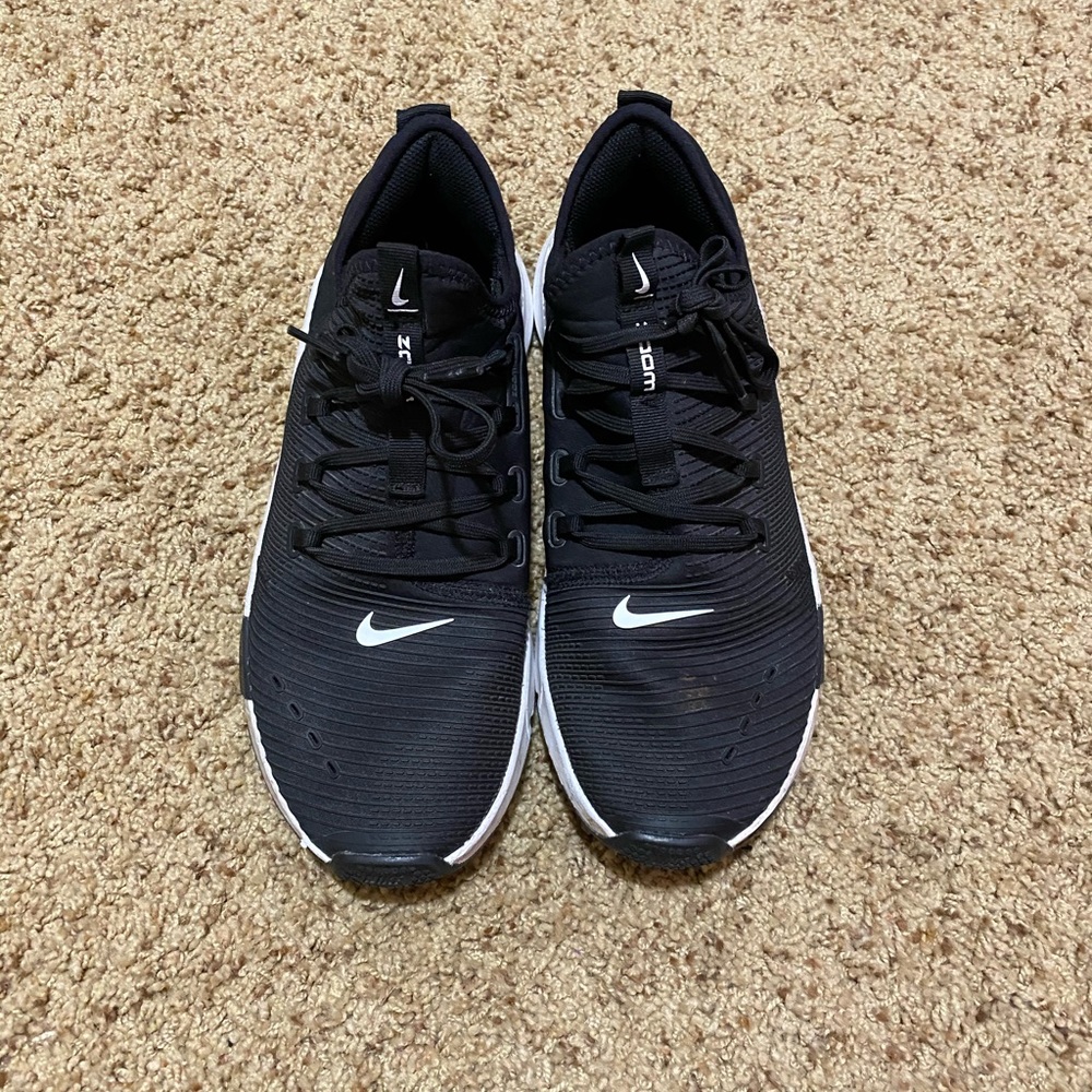 Nike tennis shoes